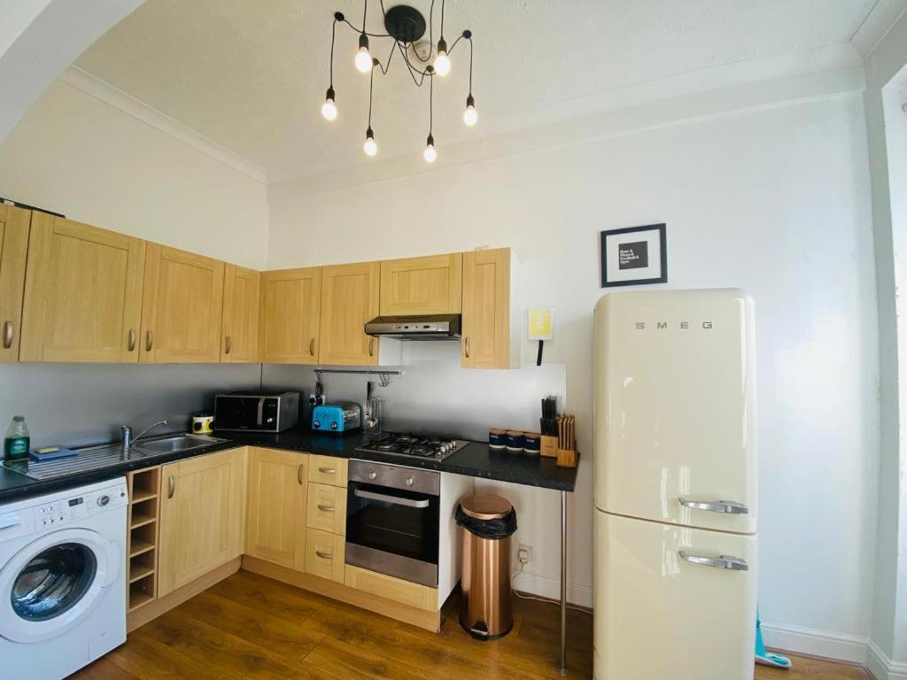 Unique Sea View Apartment 哈斯丁 外观 照片