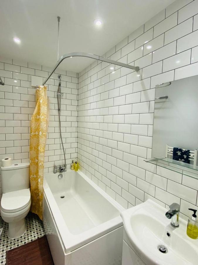 Unique Sea View Apartment 哈斯丁 外观 照片
